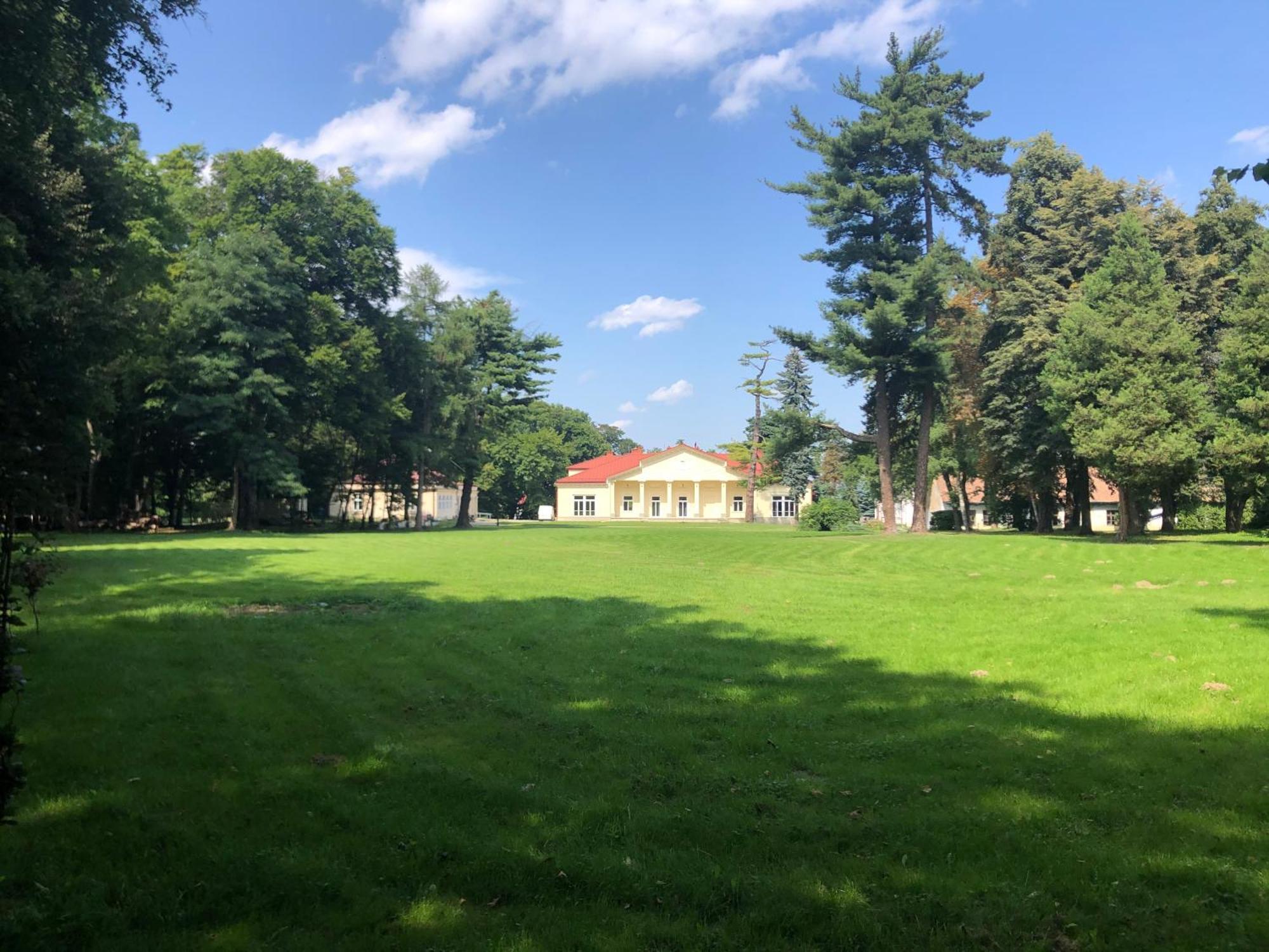Palac Zbylitowskich Zbylitowska Gora Exterior photo